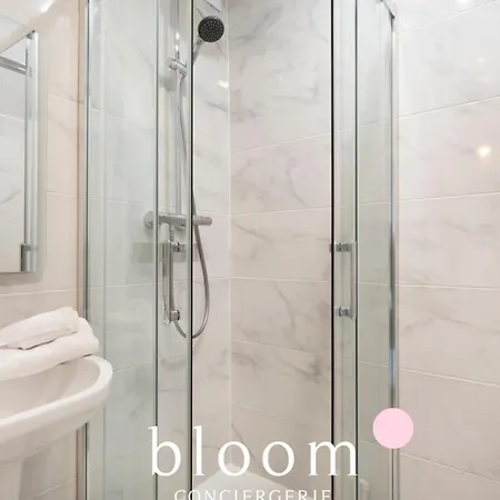 Face A La Gare Tres Bel 公寓 *